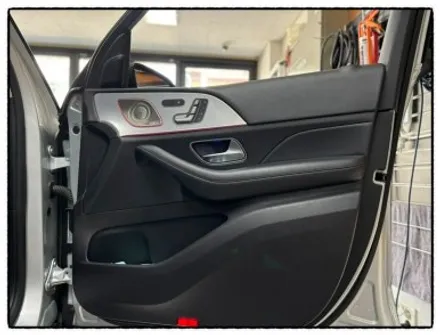 벤츠 gle 300l 도어 부매스터 엠비언트 led 작업해보자!! / 동대문구 장안동