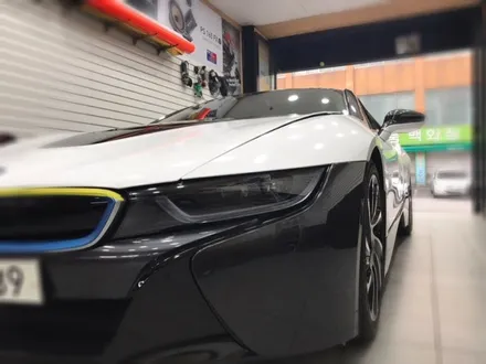 bmw i8 화이트 전체랩핑 시공 하다.장안동랩핑전문점.튜닝커스텀 / 동대문구 장안동