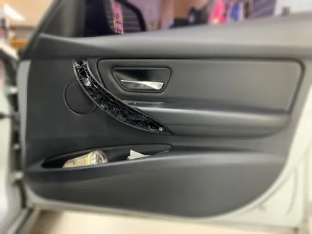 bmw320d brushed titanium 실내우드랩핑 해보자.동대문실내랩핑전문점.튜닝커스텀 / 동대문구 장안동