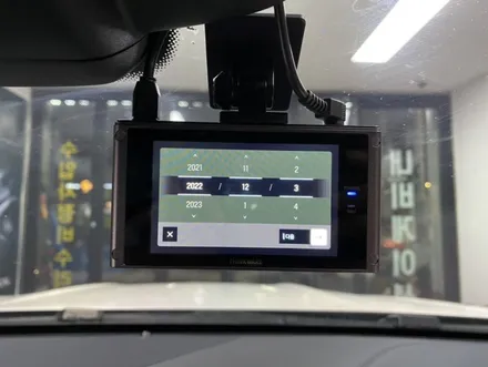 벤츠s63amg 아이나비qxd8000블랙박스.동대문블래박스장착점.튜닝커스텀 / 동대문,광진구,중랑구
