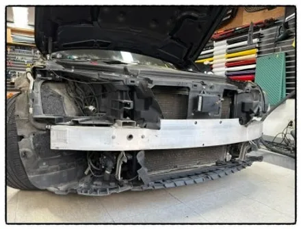 벤츠 s450 전면. 조수석 사고로 인해 범퍼. 헤드라이트. 휀다. 사이드스컷 교환 도색으로 깔끔하게 만들어 보자^^ / 동대문구 장안동