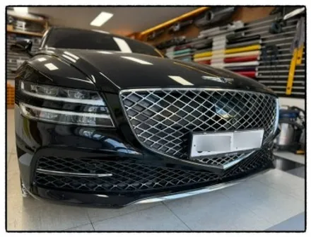 제네시스 g80 차량에 있는 모든 크롬 랩핑과 블랙 엠블럼. 레터링 교환으로 멋지게 만들어 보자^^ / 동대문구 장안동