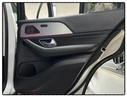 벤츠 gle 300l 도어 부매스터 엠비언트 led 작업해보자!! / 동대문구 장안동