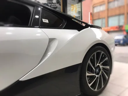 bmw i8 화이트 전체랩핑 시공 하다.장안동랩핑전문점.튜닝커스텀 / 동대문구 장안동