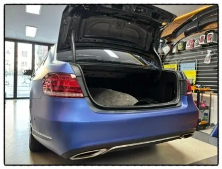 벤츠 e220 전체 래핑 제거 후 전체 래핑 제 작업으로 내 차량을 뽐내 보자^^ / 동대문구 장안동