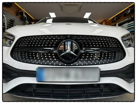 벤츠 gla 250 모든 크롬 랩핑. 엠블럼 랩핑. 블랙 레터링 교환 작업해보자!! / 동대문구 장안동