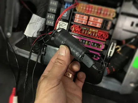 아우디r8 블루투스.에어콘필터.배선정리 시공.동대문블루투스.정비전문점.튜닝커스텀 / 동대문구 장안동