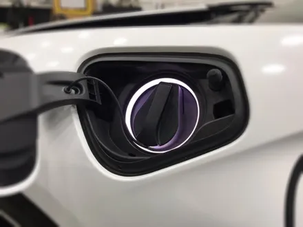 bmw i8 화이트 전체랩핑 시공 하다.장안동랩핑전문점.튜닝커스텀 / 동대문구 장안동