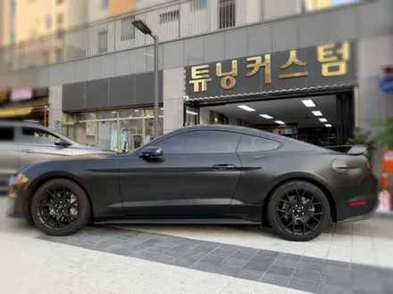 머스탱 사틴블랙 전체랩핑 시공 해보자.동대문랩핑전문점.튜닝커스텀 / 동대문구 장안동