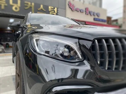 벤츠 glc63amg 블랙유광전체랩핑 시공.왕십리전체랩핑.튜닝커스텀 / 동대문구 장안동