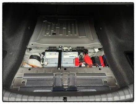 bmw 520i 순정 블랙박스 불량으로 아이나비 qxd1 plus 와 에코파워팩 s12 보조배터리 장착으로 내 차량을 보호해 보자!! / 동대문구 장안동