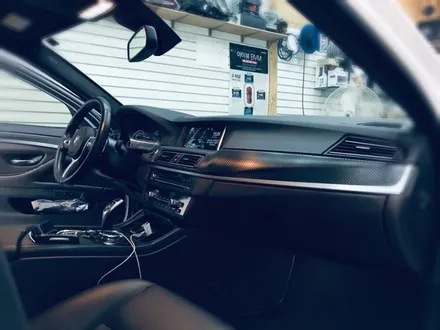 bmw 528i 2채널 블랙박스 시공 해보자.왕십리블랙박스장착점.런사운드 / 동대문구 장안동