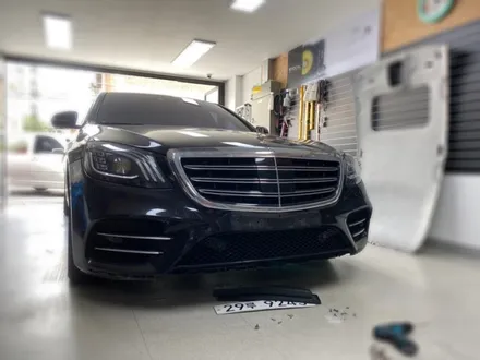 벤츠 s450  하단그릴 과 크롬몰딩 교환 해보자.송파벤츠범퍼수리.튜닝커스텀 / 동대문구 장안동