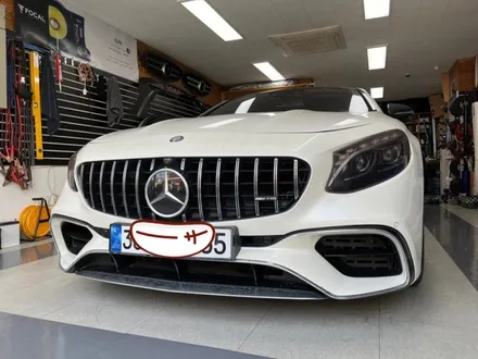 벤츠 s63 amg 쿠페 범퍼크롬몰딩복원.크롬몰딩랩핑 해보자.송파크롬수리랩핑전문점.튜닝커스텀 / 동대문,광진구,중랑구