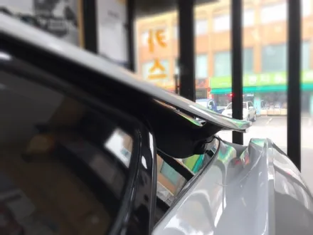 bmw i8 화이트 전체랩핑 시공 하다.장안동랩핑전문점.튜닝커스텀 / 동대문구 장안동
