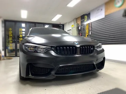 Bmw m4 사틴블랙 전체랩핑 시공(에이버리슈프림).장안동랩핑전문점.튜닝커스텀 / 동대문구 장안동