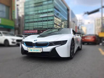 bmw i8 화이트 전체랩핑 시공 하다.장안동랩핑전문점.튜닝커스텀 / 동대문구 장안동