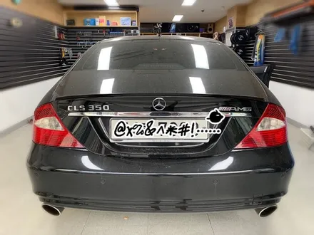벤츠cls350 실내알칸트라.룸미르후방카메라 시공.동대문알칸트라.룸미러모니터.후방카메라장착점.튜닝커스텀 / 동대문구 장안동