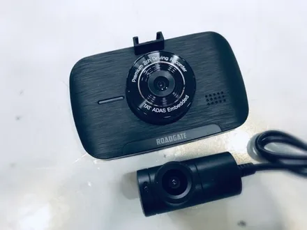 벤츠 e250d rg7블랙박스 장착 하였습니다 .왕십리블랙박스장착점.런사운드 / 동대문구 장안동