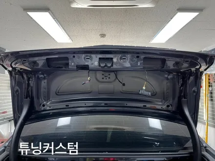 벤츠 e250 번호판등교환 해보자.용두동번호등교환전문점.튜닝커스텀 / 동대문,광진구,중랑구