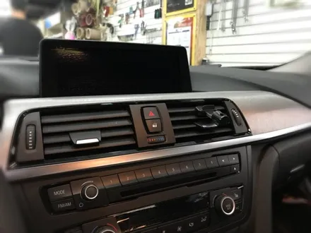 bmw320d brushed titanium 랩핑지 를 사용해 실내랩핑 해보자 #용답동랩핑 #튜닝커스텀 / 동대문구 장안동