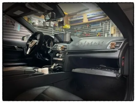 벤츠 e220d 카브리올레 중고 글로브박스 교환하면 괜찮을까? / 동대문,광진구,중랑구