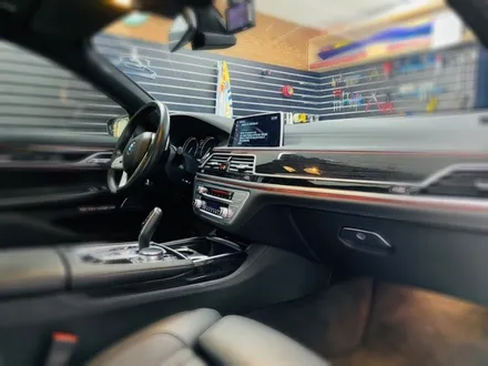 bmw 740li 루프스킨 해보자.장안동랩핑.튜닝커스텀 / 동대문구 장안동