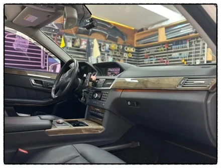 벤츠 e300 (w212 전기형) 좌측 테일램프 수리 후 정상적으로 사용할 수 있을까?? 사용할 수 있다 ㅎ / 동대문구 장안동