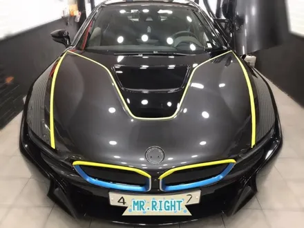 bmw i8 화이트 전체랩핑 시공 하다.장안동랩핑전문점.튜닝커스텀 / 동대문구 장안동