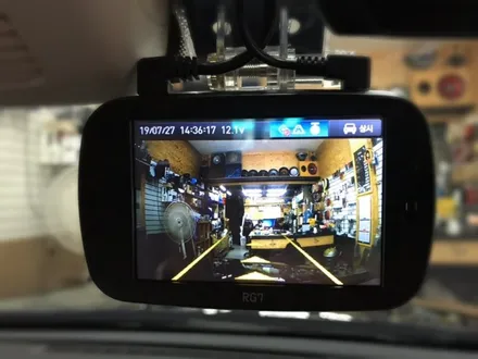벤츠 e220d 로드게이트rg7 2채널 블랙박스장착.동대문블랙박스장착점.튜닝커스텀 / 동대문구 장안동