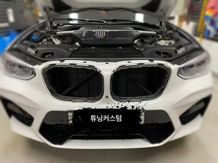bmw x3m 그릴크롬 및 휀다에어덕트크롬랩핑 시공.장안동랩핑전문점.튜닝커스텀 / 동대문구 장안동
