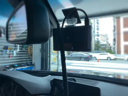 bmw320i 아이나비qxd5000 블랙박스 시공 해보자.장안동블랙박스.튜닝커스텀 / 동대문구 장안동
