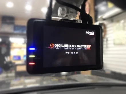 인피니티m37  아이나비 블랙마스터 2K 시공 해보자 .왕십리블랙박스장착점.튜닝커스텀 / 동대문구 장안동