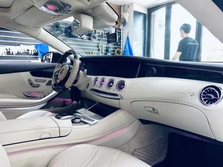 벤츠 s63amg 크롬랩핑 및 엠블럼.레터링 교환 시공.군자동랩핑전문점.튜닝커스텀 / 동대문,광진구,중랑구