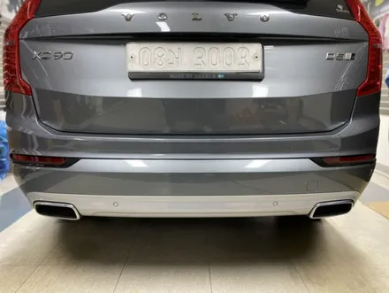볼보 xc90 블랙그릴교환 및 범퍼 디퓨져 블랙랩핑 !!! / 동대문,광진구,중랑구
