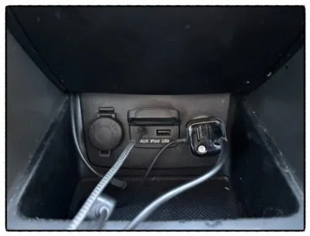 yf 쏘나타 usb. aux 단자 불량으로 교환할 수 있을까? / 동대문구 장안동