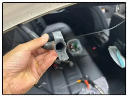 bmw 528i 썬루프 누수로 인해 실내 바닥 침수 원인을 해결해 보자!! / 동대문구 장안동