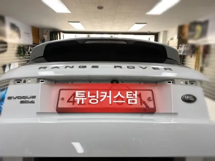 레인지로버 이보크 도어몰딩 및 트렁크가니쉬랩핑.군자동랩핑.튜닝커스텀 / 동대문구 장안동