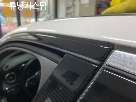 벤츠 c220d 도어크롬랩핑 해볼까요.군자동랩핑전문점.튜닝커스텀 / 동대문,광진구,중랑구