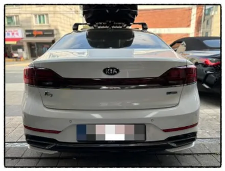 기아 k7 구형 엠블럼에서 신형 기아 엠블럼 교환과 트렁크 오픈 스위치 이동 작업입니다!!! / 동대문구 장안동