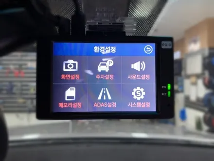 제네시스 블랙박스 및 엠블럼 교환.용답동블랙박스장착점.튜닝커스텀 / 동대문구 장안동