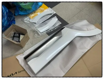 모하비 더 마스터 조수석 뒤 휀다판금 도색. 뒤 범퍼 디퓨저 교환. 측방 레이더 센서 교환. 부품 교환으로 깔끔하게 복원해 보자!! / 동대문구 장안동