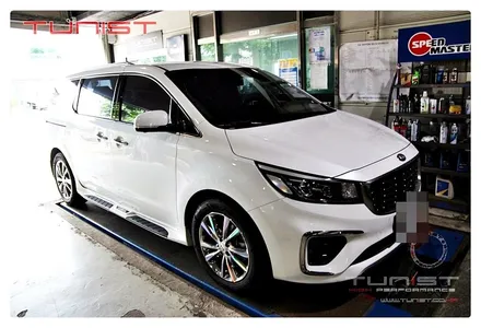 올 뉴 카니발  3.8 가솔린 가변배기 배기튜닝 v6 엔진 강력한 배기음 amg 사각팁 장착 / 안산 상록