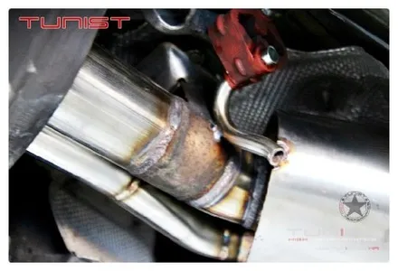 벤츠 W222 S63 AMG 후기형 카브리올레, 출력 하락 없는 커스텀 가변 머플러 작업으로 진짜 V8 사운드 깨우기! / 안산 상록