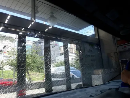 기존의 썬팅 벗겨내고 브이쿨NH 썬팅/벤츠/중고차썬팅 수입차썬팅 재썬팅은 김해 오토마트동상점에서~ / 경남 김해