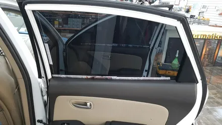 김해썬팅 루마썬팅동상점 아반테HD썬팅시공_레이노S5,루마썬팅,아티젠썬팅전면열차단,측후면썬팅완료 / 경남 김해