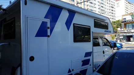 경남캠핑카/김해캠핑카 블랙박스설치,장착,시공전문 오토마트김해루마썬팅동상점_현대포터2캠핑카 블랙박스 장착완료 / 경남 김해