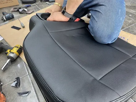 김해캐스퍼시트커버교체.직물시트를 인조가죽으로 교체하니 오염에서 자유로워요~~시공가도 합리적 / 경남 김해