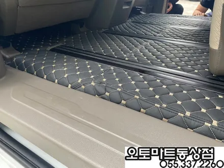 카니발(KA4)하이리무진 7인 차박레일 오버헤드콘솔LED버튼 후진등교체 브이쿨K 신차패키지까지~~김해브이쿨썬팅  랜드마스터루프박스/김해 창원 장유 진영 부산 양산 / 경남 김해