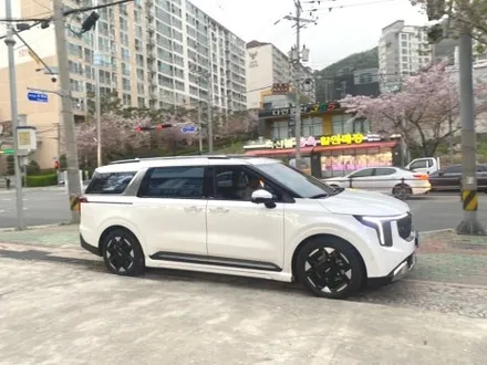 김해 2024카니발KA4 하이브리드 AG전동사이드스텝 (오토그랜드)전동스탭 화이트스노우펄 장유 창원 양산 명지 부산 진해 / 경남 김해